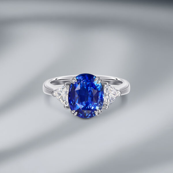 Diamond Ring set with Cornflower Ceylon Sapphire