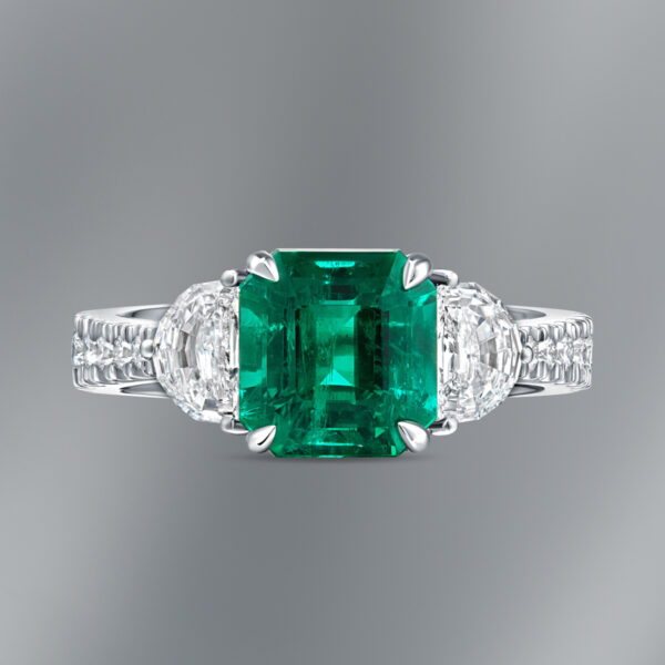 Diamond Ring set with Colombian Emerald - Image 3