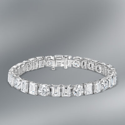 30.44 carats Mixed Cut Diamonds Bracelet