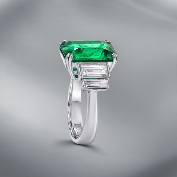 Diamond Ring Set With Natural Zambian Emerald - Image 2