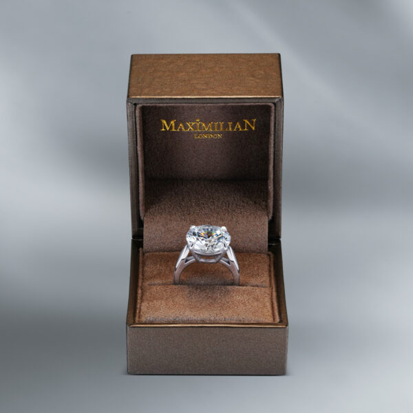 Diamondlite Round Mixed Cut Diamond Ring - Image 2