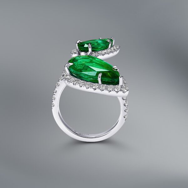Diamond Ring Set With Zambian Emerald - Image 2